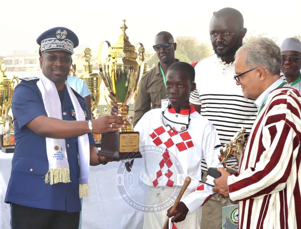 Grand prix de la Gendarmerie nationale : la 13ème journée des courses hippiques dédiée à la Maréchaussée - Image 3